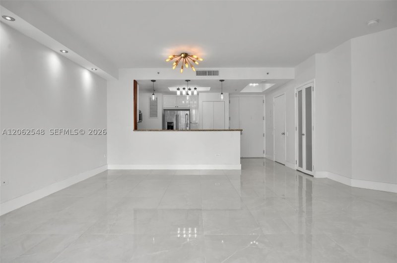 Aluguel de apartamento no Two Tequesta Point 3007