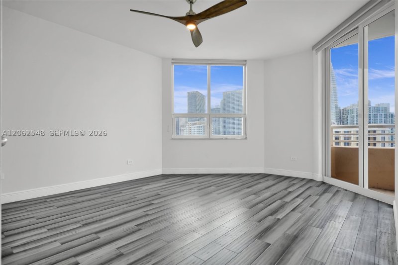 Aluguel de apartamento no Two Tequesta Point 3007