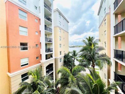 Alquiler de apartamento en Porto Bellagio 1309