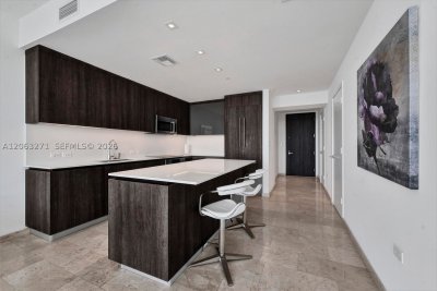 Aluguel de apartamento no Brickell City Centre Rise 2106