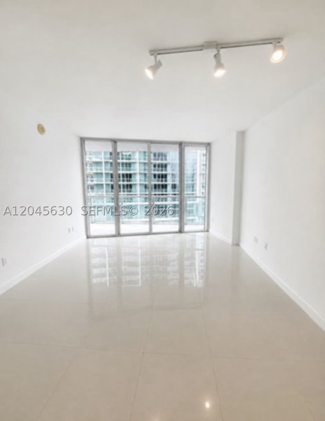 Apartment for rent at Icon Brickell Tower II 3106