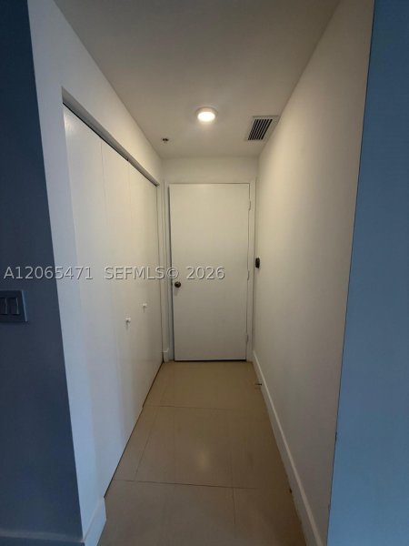 Apartment for rent at The Ivy 1416