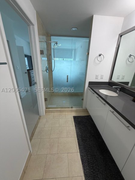 Apartment for rent at The Ivy 1416