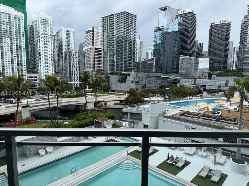 Apartment for rent at The Ivy 1416