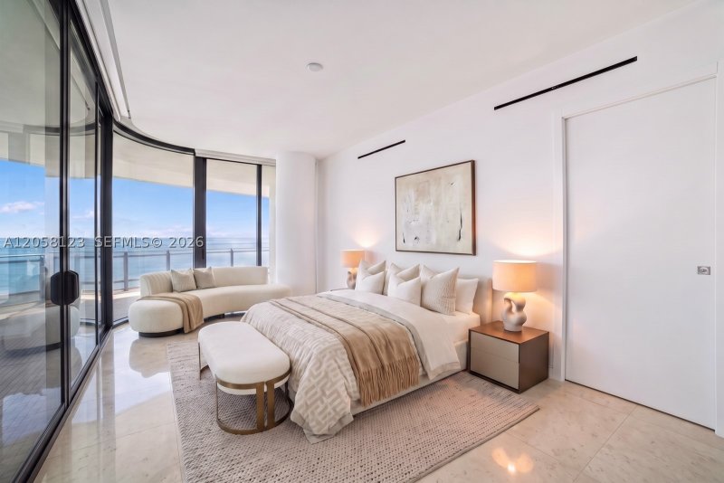 Comprar apartamento en Eighty Seven Park 701