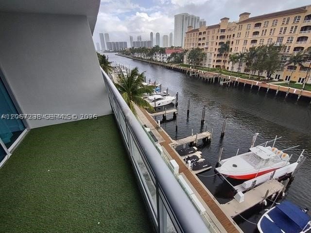 Condo for sale at Artech 316