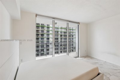 Comprar apartamento en Opera Tower 3207