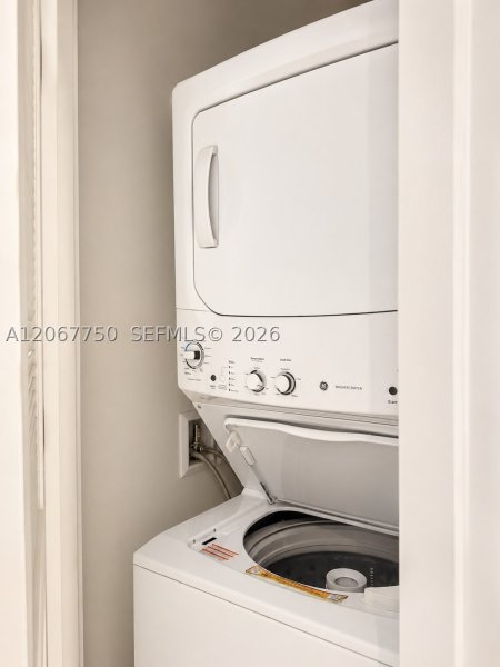 Apartment for rent at Hyde Beach House R1803