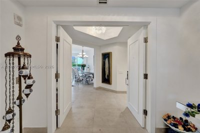 Comprar apartamento no Atlantic One at The Point 403