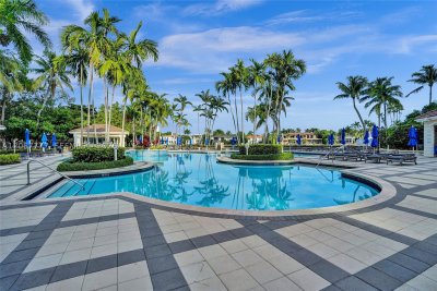 Comprar apartamento en Atlantic One at The Point 403