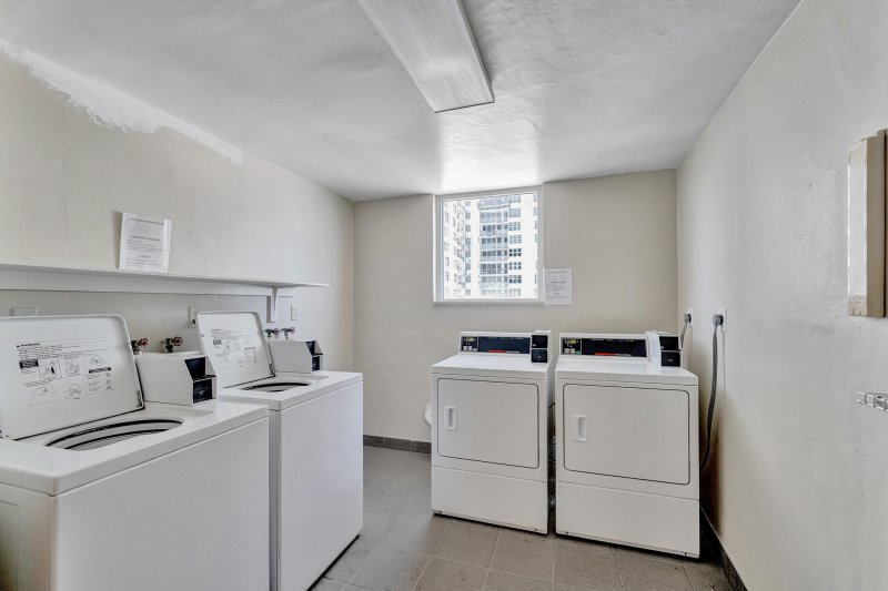 Condo for sale at Galt Towers 9C