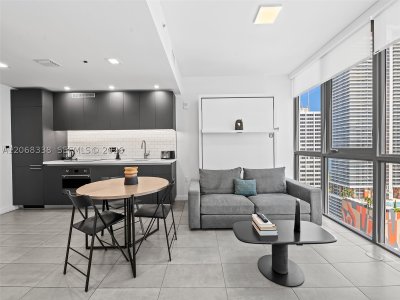 Comprar apartamento en YotelPad Miami 2501