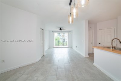 Comprar apartamento en Porto Bellagio 3410