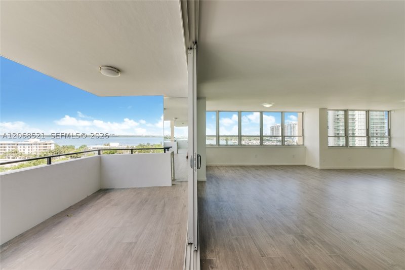 Apartment for rent at Costa Brava 1111