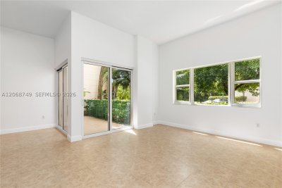 Comprar apartamento en Turnberry Village South 104