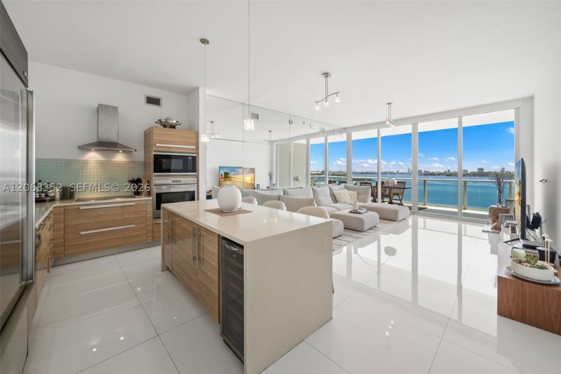 Apartment for rent at Paramount Bay 1407