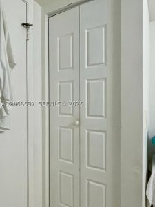 Comprar apartamento en Mystic Pointe 300 1010