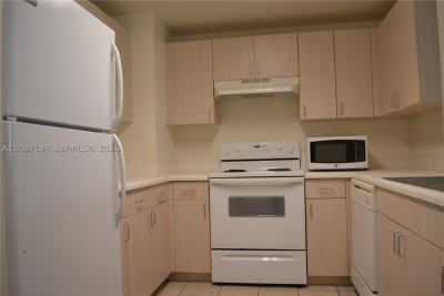 Aluguel de apartamento no Douglas Grand 420