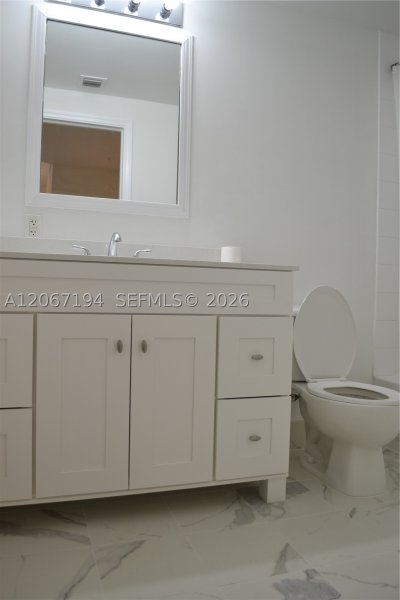 Apartment for rent at Douglas Grand 420