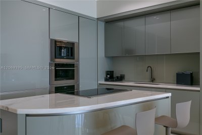 Alquiler de apartamento en Residences by Armani / Casa 1803