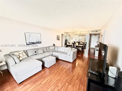 Comprar apartamento no Olympus Towers 1107