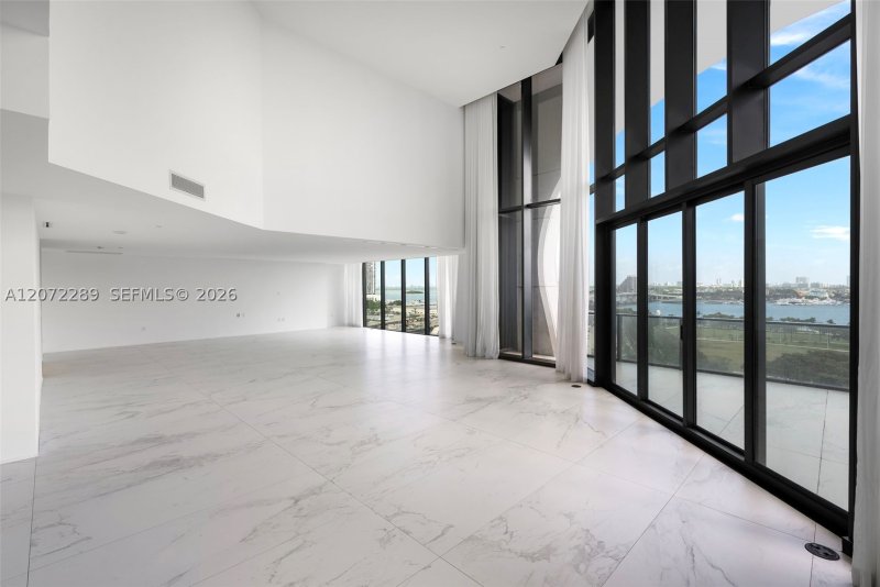 Condo for sale at One Thousand Museum Town House 1