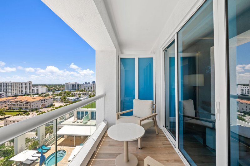 Condo for sale at Ritz Carlton Residences Fort Lauderdale Beach H1011