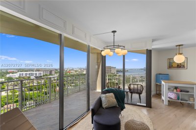 Aluguel de apartamento no Towers of Quayside 1 TS-05