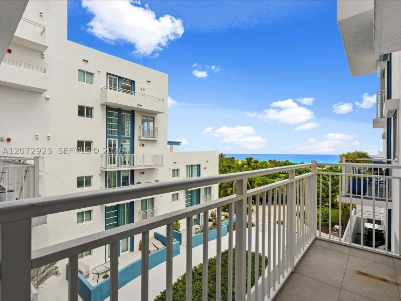 Apartment for rent at Ocean Blue 703