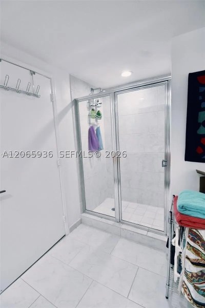 Comprar apartamento no The Plaza Tower I 1807
