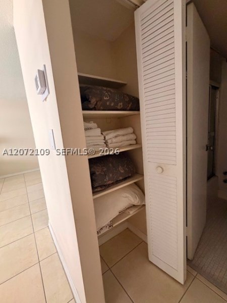Condo for sale at Parker Tower 309