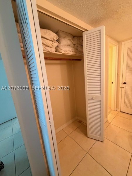 Condo for sale at Parker Tower 309