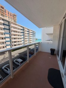 Comprar apartamento no Parker Tower 309