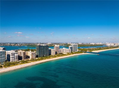 Comprar apartamento no Bal Harbour 101 Condo 202