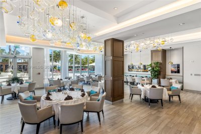 Comprar apartamento no Bal Harbour 101 Condo 202