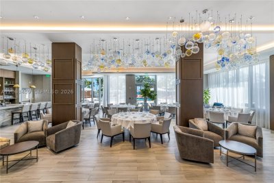 Comprar apartamento no Bal Harbour 101 Condo 202