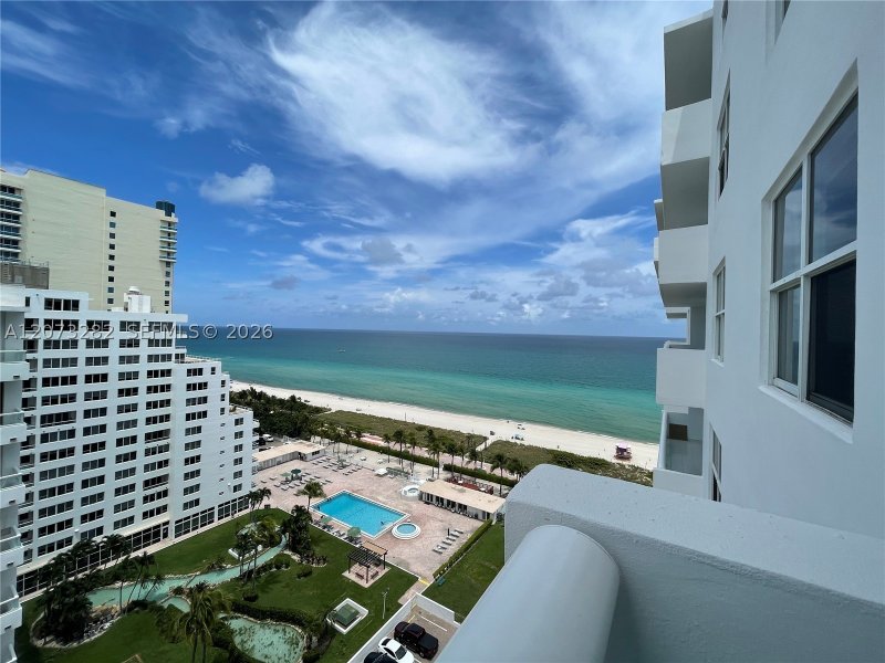 Apartment for rent at Carriage Club South 15D