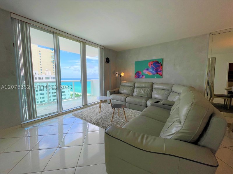 Apartment for rent at Carriage Club South 15D