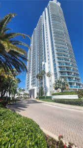 Ocean Marine Yacht Club Apt #702