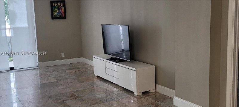 Condo for sale at Prince George 2D