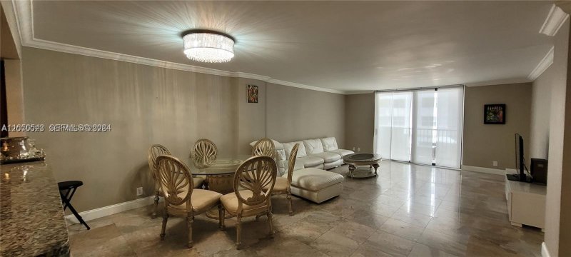Condo for sale at Prince George 2D