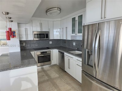 Comprar apartamento en Del Prado Aventura 1805