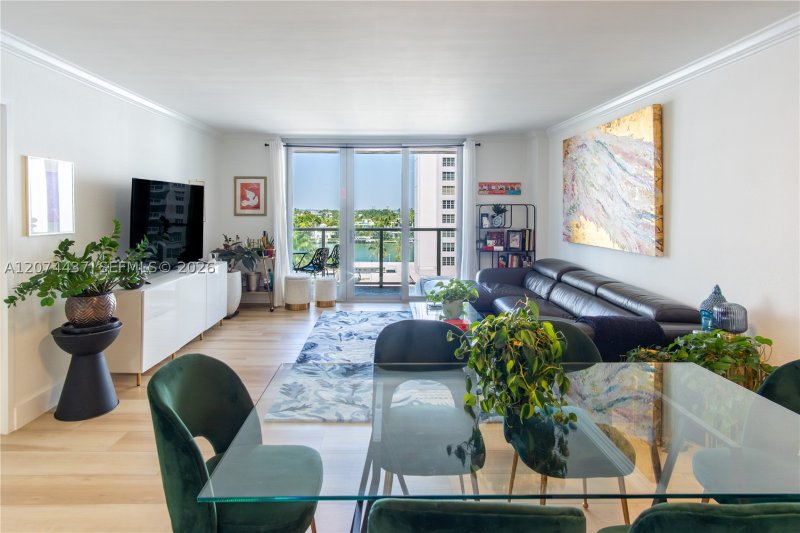 Alquiler de apartamento en Arlen Beach 605