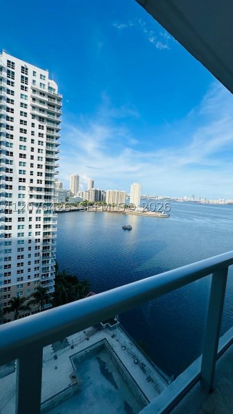 Aluguel de apartamento no Mark on Brickell 1906