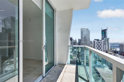 Aluguel de apartamento no Brickell on the River North 4212