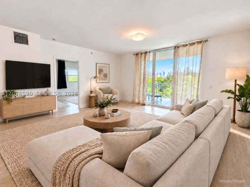 Aluguel de apartamento no One Fifty One at Biscayne 401