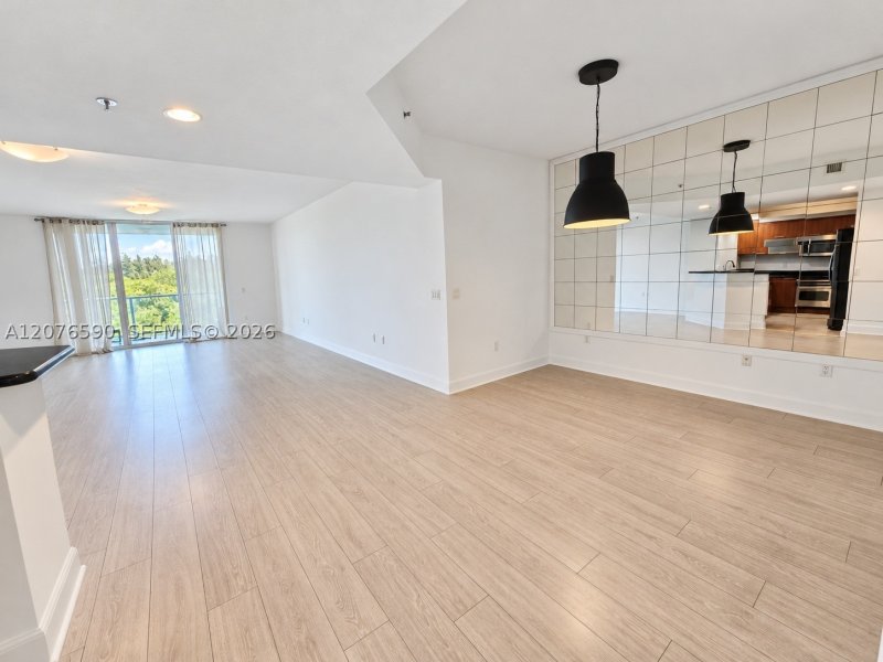 Aluguel de apartamento no One Fifty One at Biscayne 401