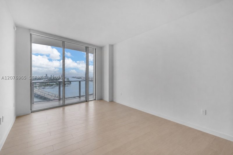 Comprar apartamento no Casa Bella 2305