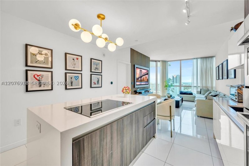 Alquiler de apartamento en Paramount Miami WorldCenter 2408