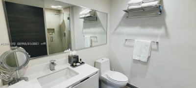 Comprar apartamento no Costa Hollywood N510